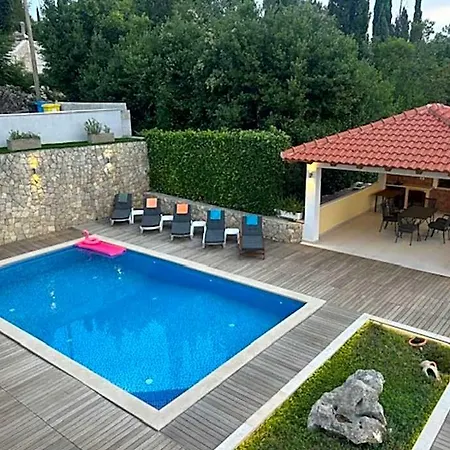 Hotel Oasis Cypress Čilipi