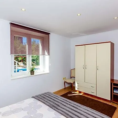Oasis Cypress 3*